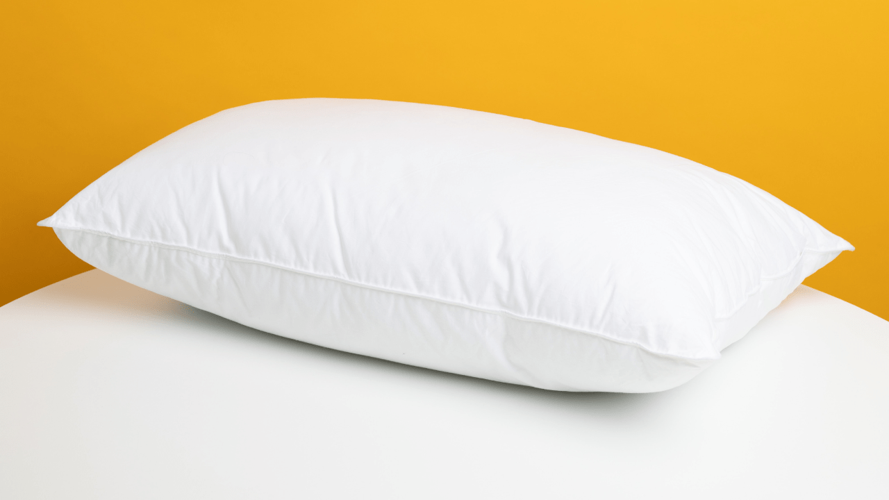 How to Keep Your Pillows from Getting Misshapen