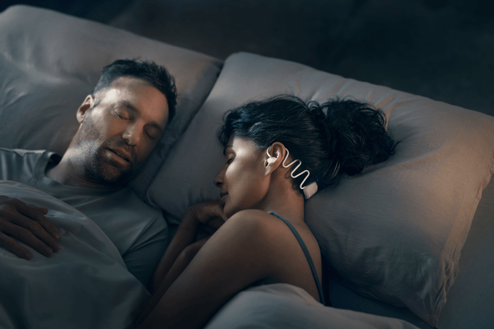 Sleeping with someone who snores? Here's how to stop snoring. – Kokoon